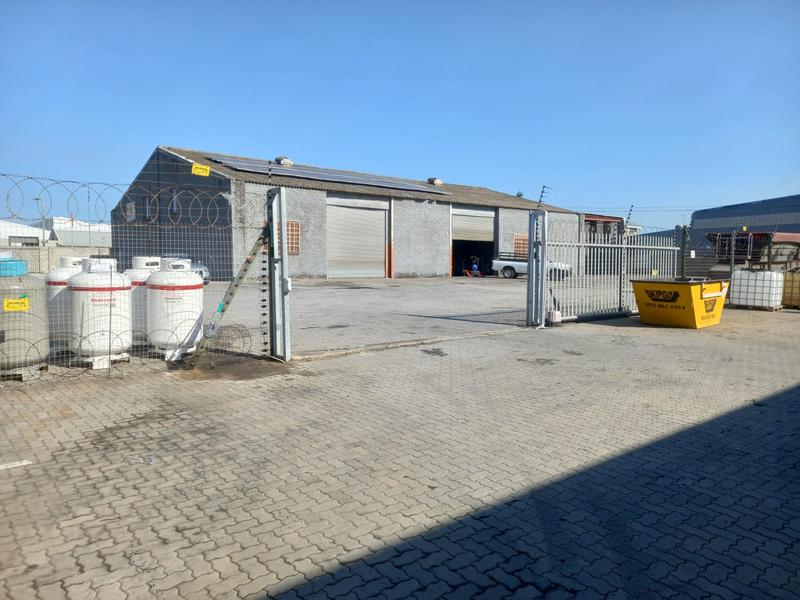 To Let commercial Property for Rent in Perseverance Industrial Eastern Cape